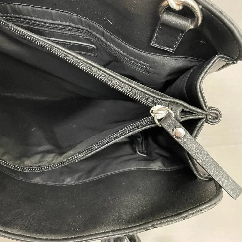 Nine West Handbag / Purse - Chain Strap Black Flat Bottom Bag‎